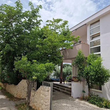 Romantic Oasis Apartmán