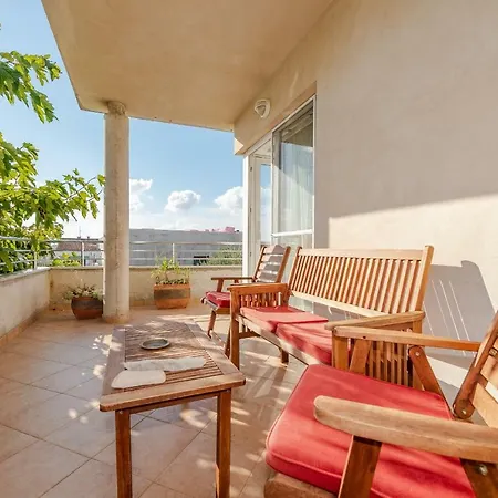 דירה Romantic Oasis *