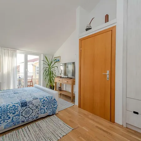 Apartmán Romantic Oasis *