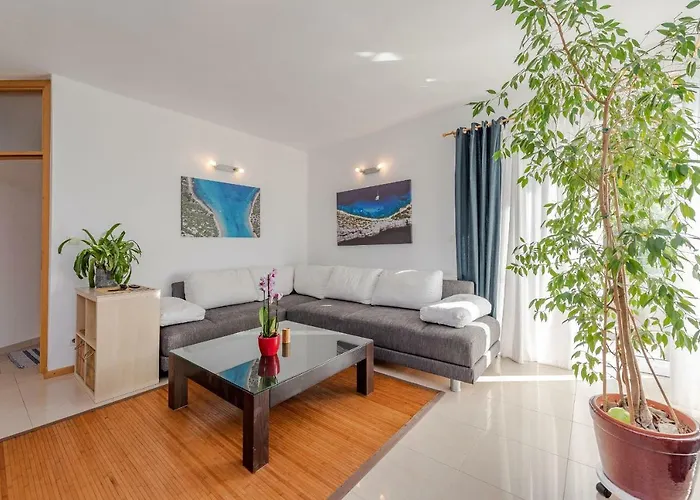 Romantic Oasis דירה זאדאר