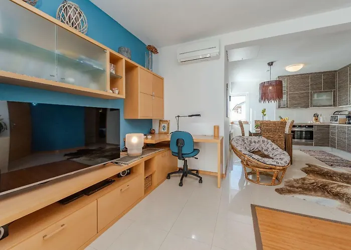 Romantic Oasis * זאדאר