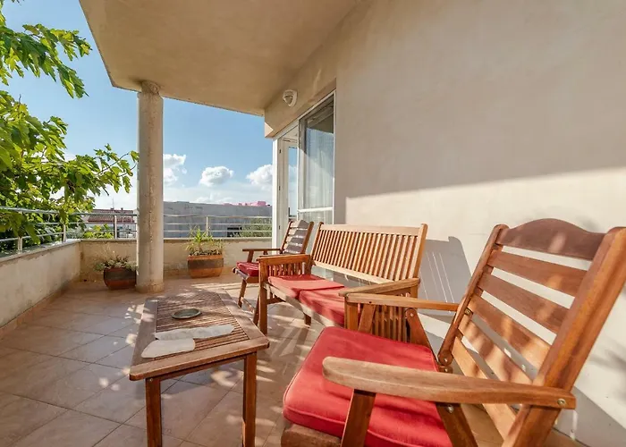 Romantic Oasis דירה זאדאר